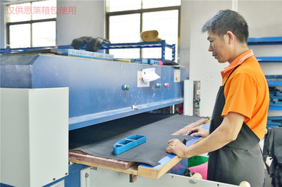 攀枝花展示箱_思萊箱包_產品定制嘛?_產品外觀設計